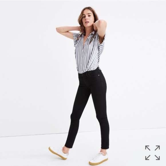 Madewell Denim - Madewell 8" skinny jeans in black frost